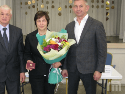 Наталия Ашастина вновь возглавила Заволжское сельское поселение