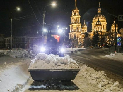 Снег в Рыбинске вывозят по ночам