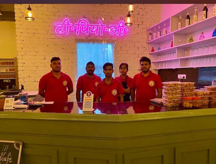 Tpog - Cafe & Restaurant