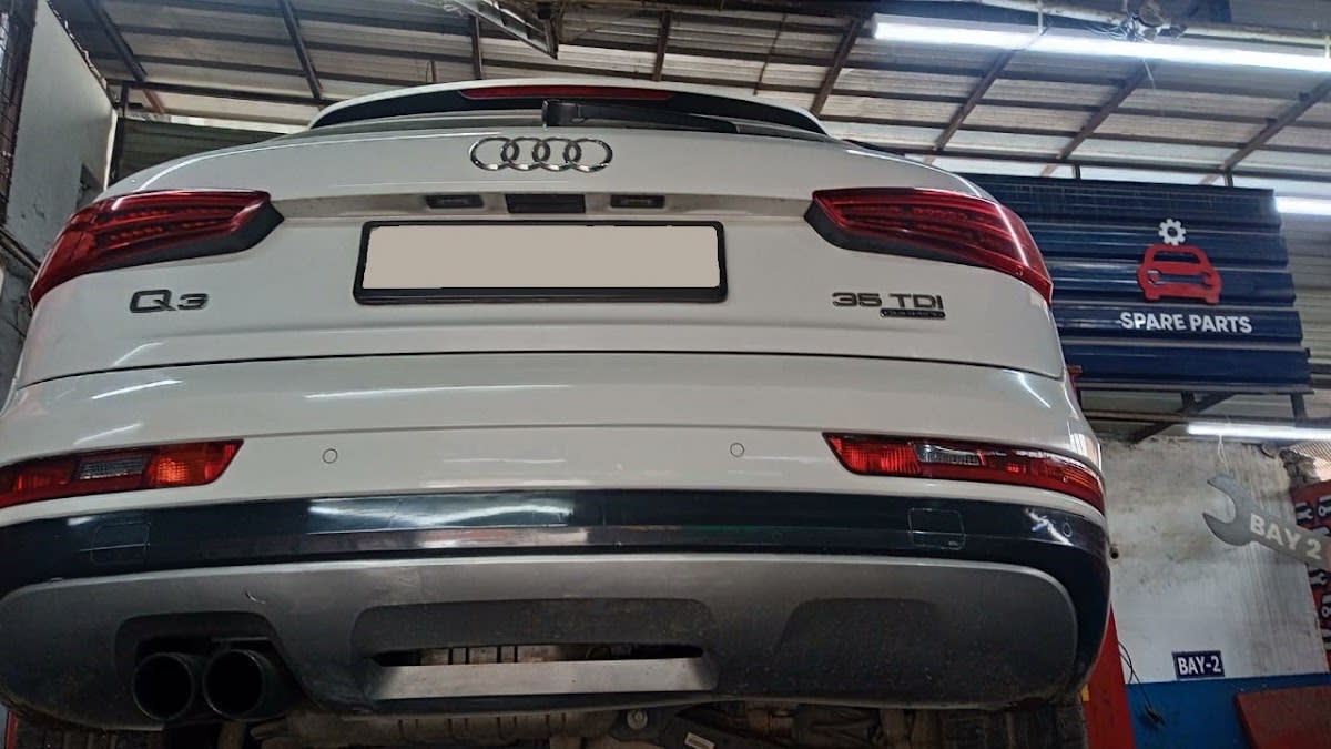 GoMechanic Premium The Car Service Center photo 4