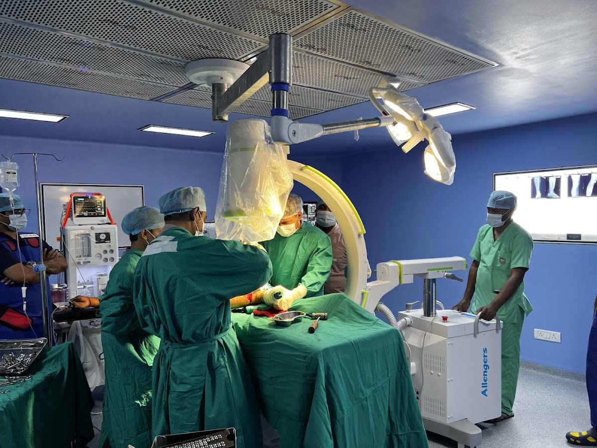 Nix Multispeciality Hospital thumbnail 2