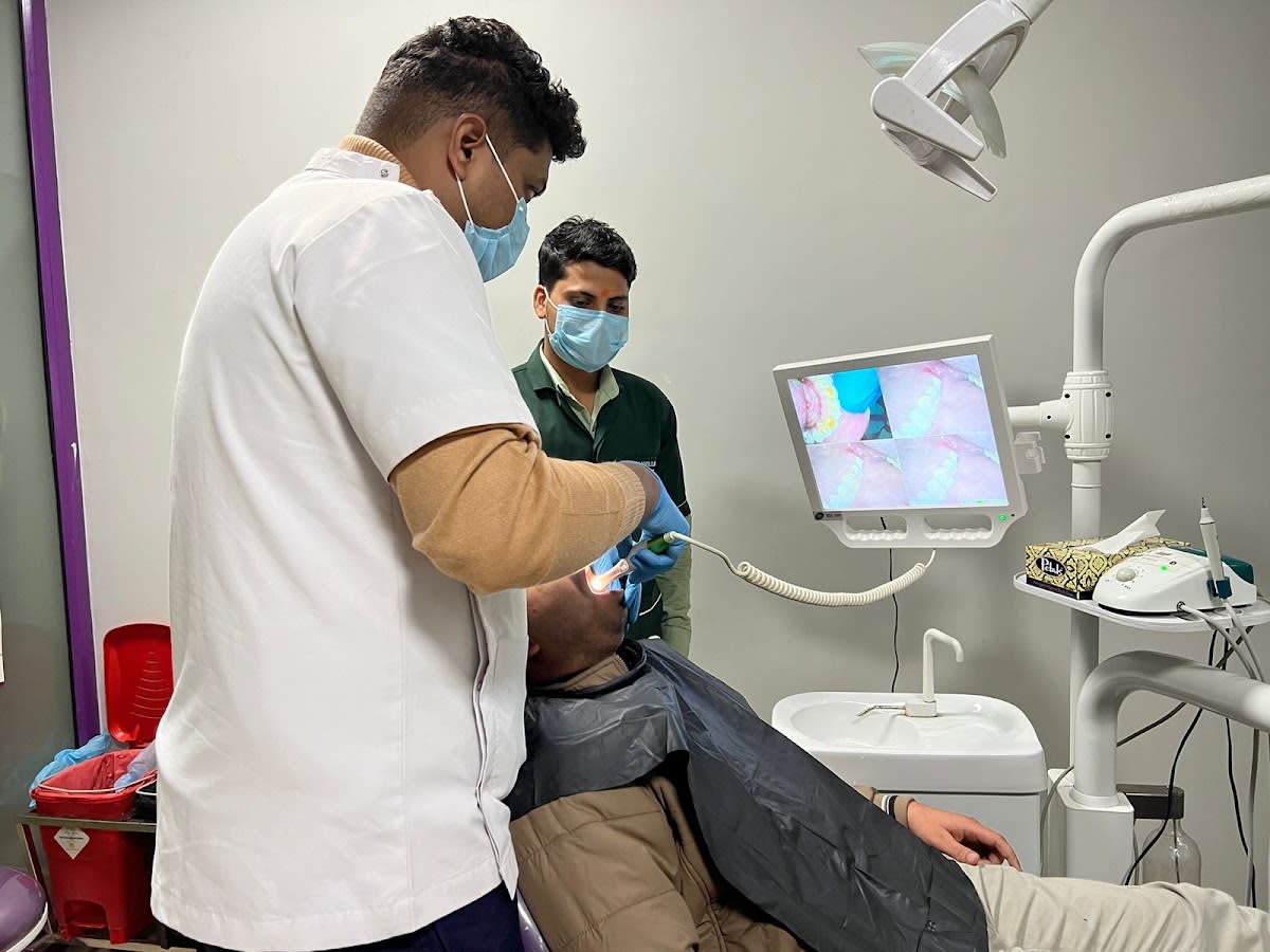 Prime Dental Clinic | Dentist In Greater Noida | Clinic For Implants, Braces, Tooth Extraction & RCTs thumbnail 3
