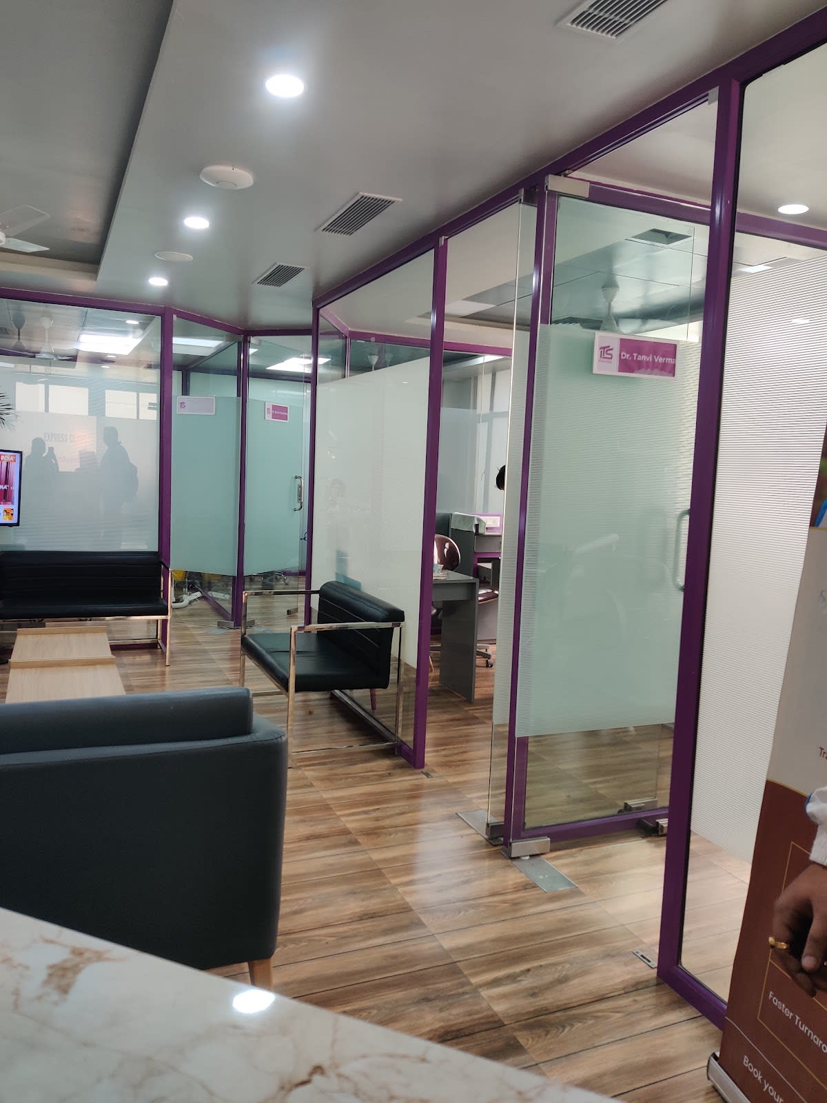 Prime Dental Clinic | Dentist In Greater Noida | Clinic For Implants, Braces, Tooth Extraction & RCTs photo 4