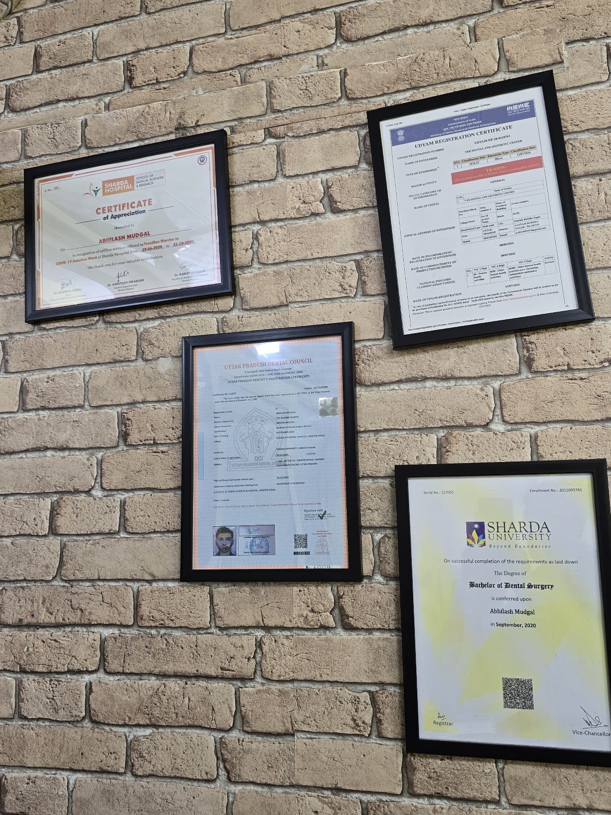Ved Dental And Aesthetic Center thumbnail 2