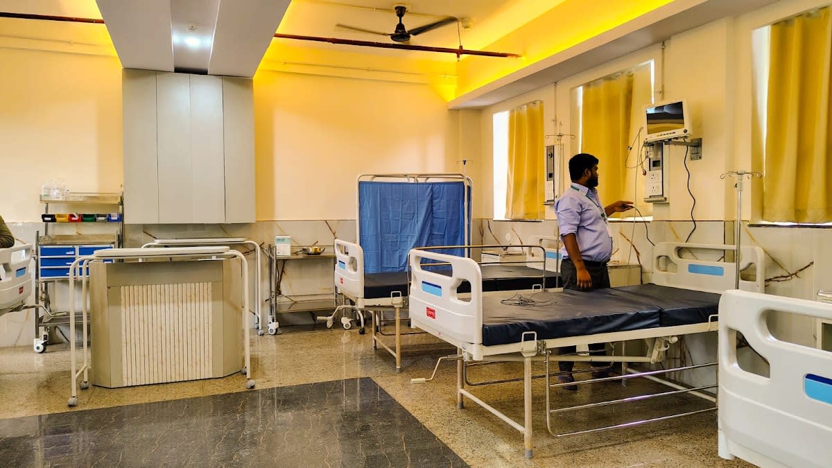 Anand Spectrum Hospital thumbnail 3