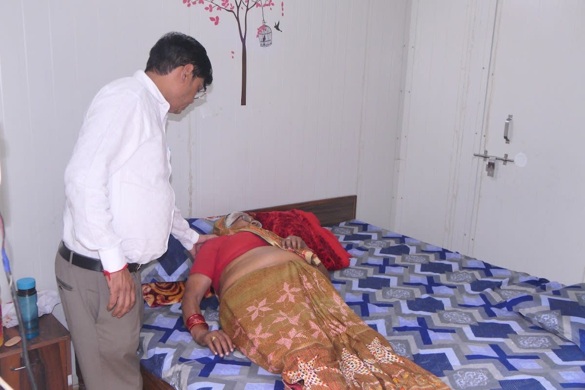 Radhika Ayurveda Center - Best Ayurveda & Wellness Cancer Treatment Centre In Greater Noida, Delhi NCR photo 4