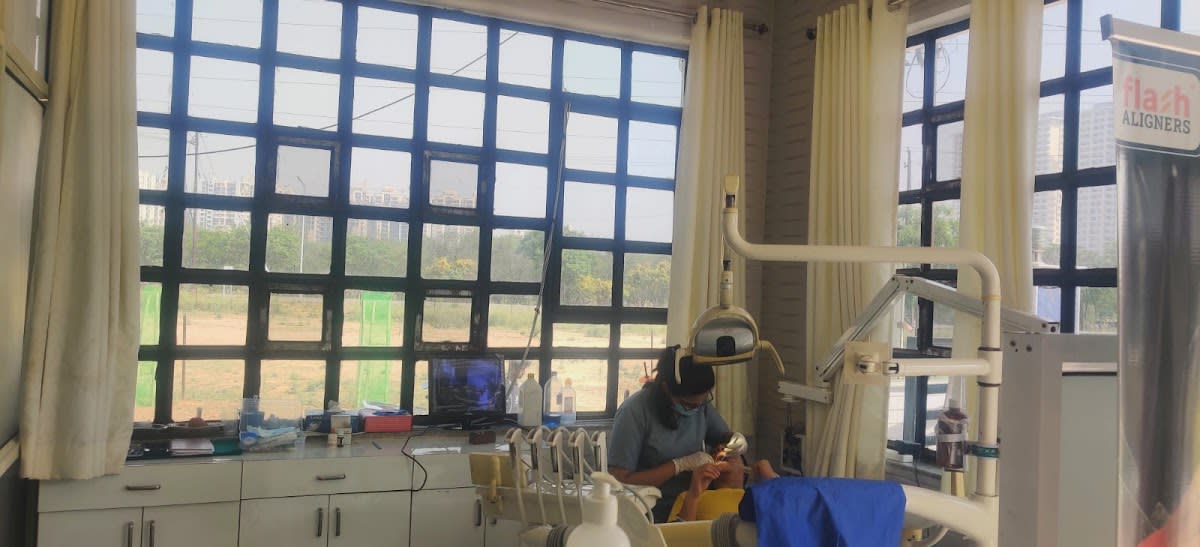 Nikola Dental Clinic thumbnail 2