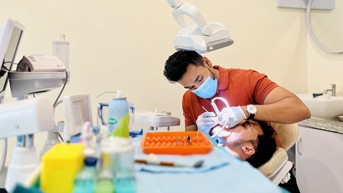 Radiant Roots Dental And Implant Clinic |Dentist In Techzone 4| Root Canal Treatment (RCT)| Extraction| thumbnail 2