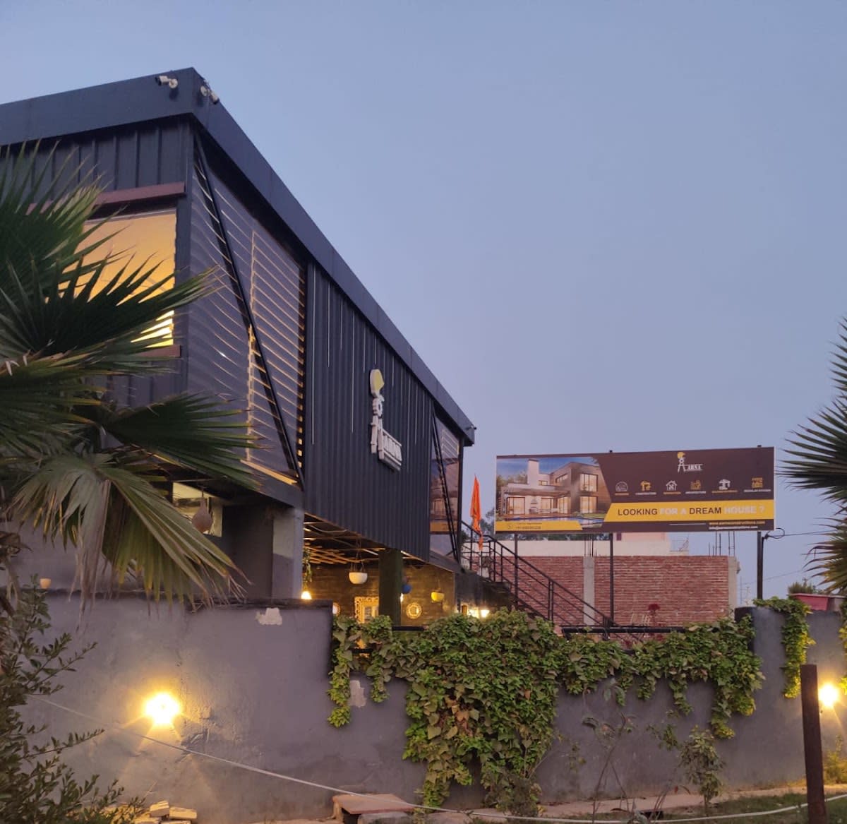 Aarna Constructions & Interiors photo 4