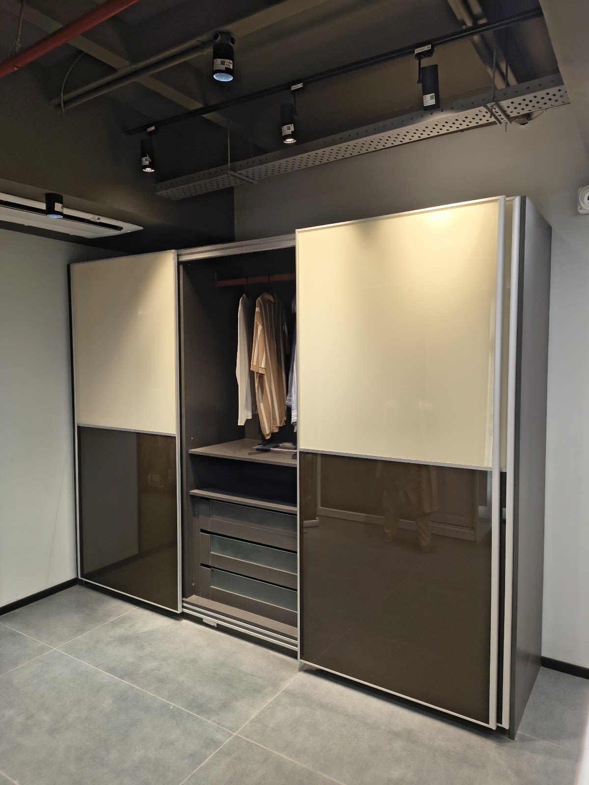 Livspace - Interior Design Studio, Greater Noida West thumbnail 3