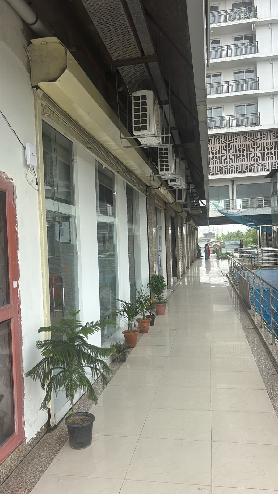 Rahul Properties, Property Dealer In Greater Noida, Yamuna Expressway, Commercial Property In Greater Noida thumbnail 3