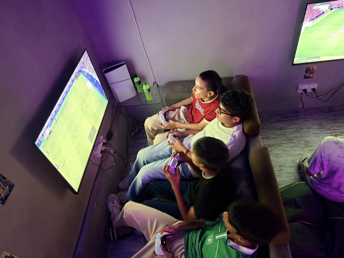 Velocity Gaming Cafe photo 5