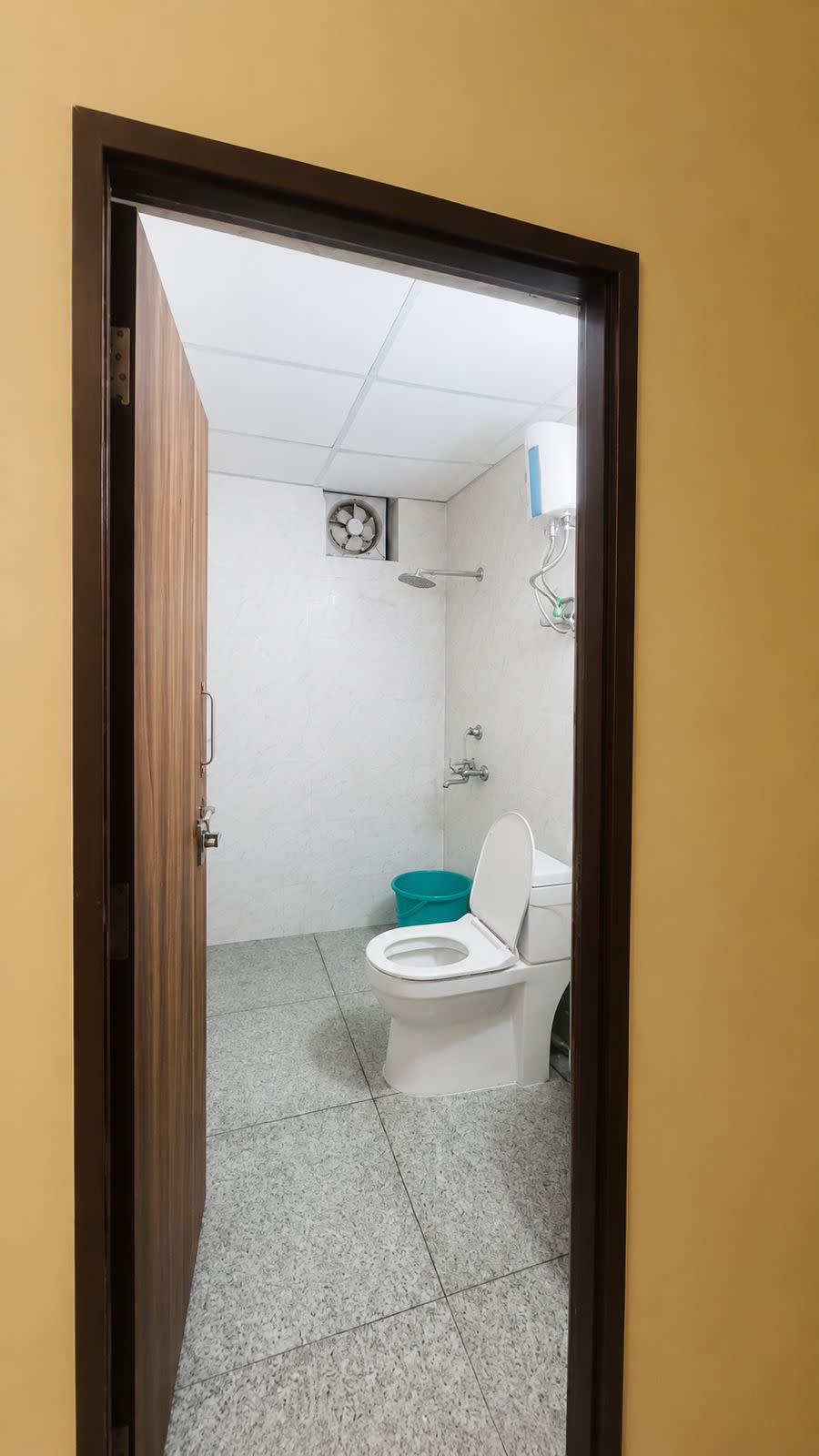 Mannat Hostel - Best Boy'S Hostel In Greater Noida thumbnail 3