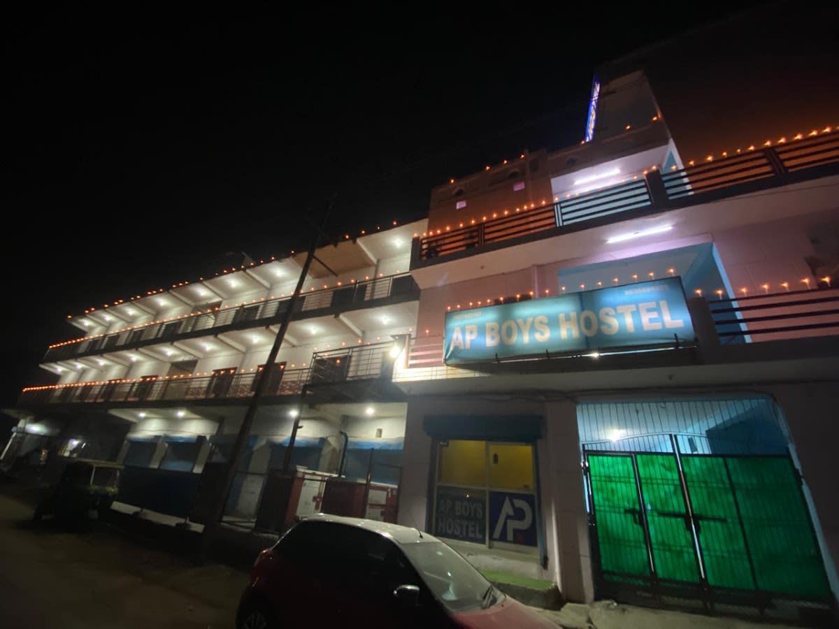 AP Boys Hostel AND PG | Greater Noida Knowledge Park photo 4