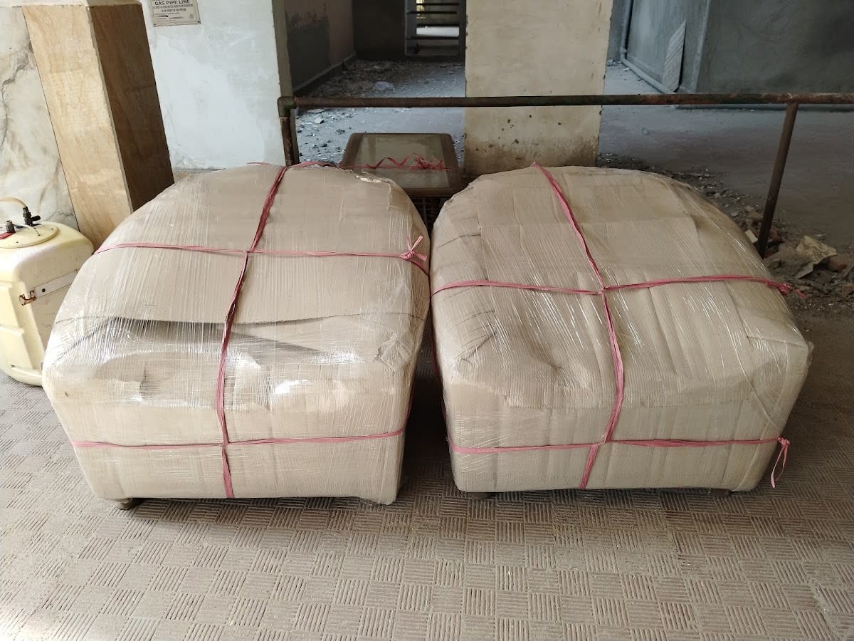 Noida Home Packers Movers thumbnail 2