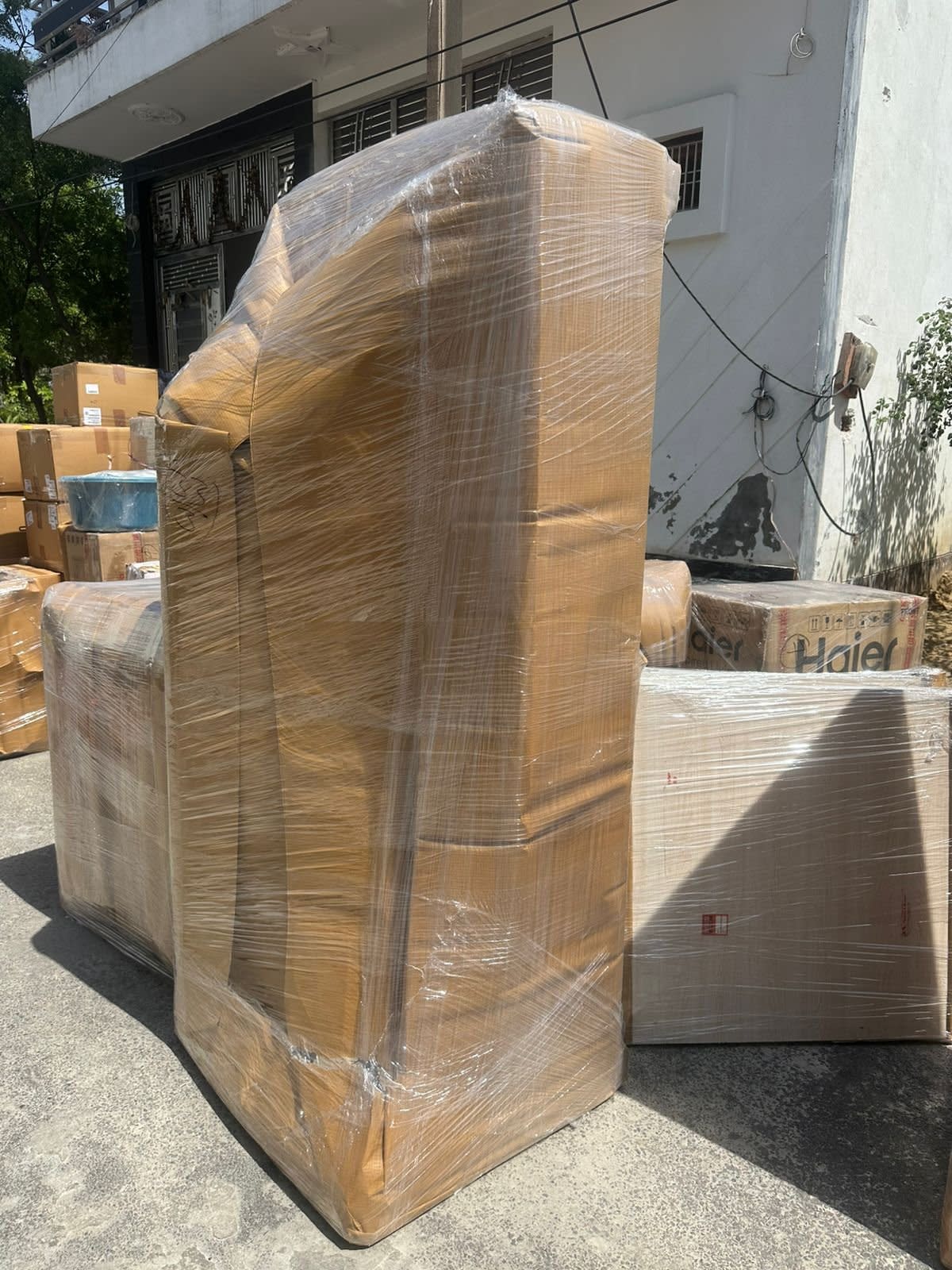 Best Packers And Movers thumbnail 3