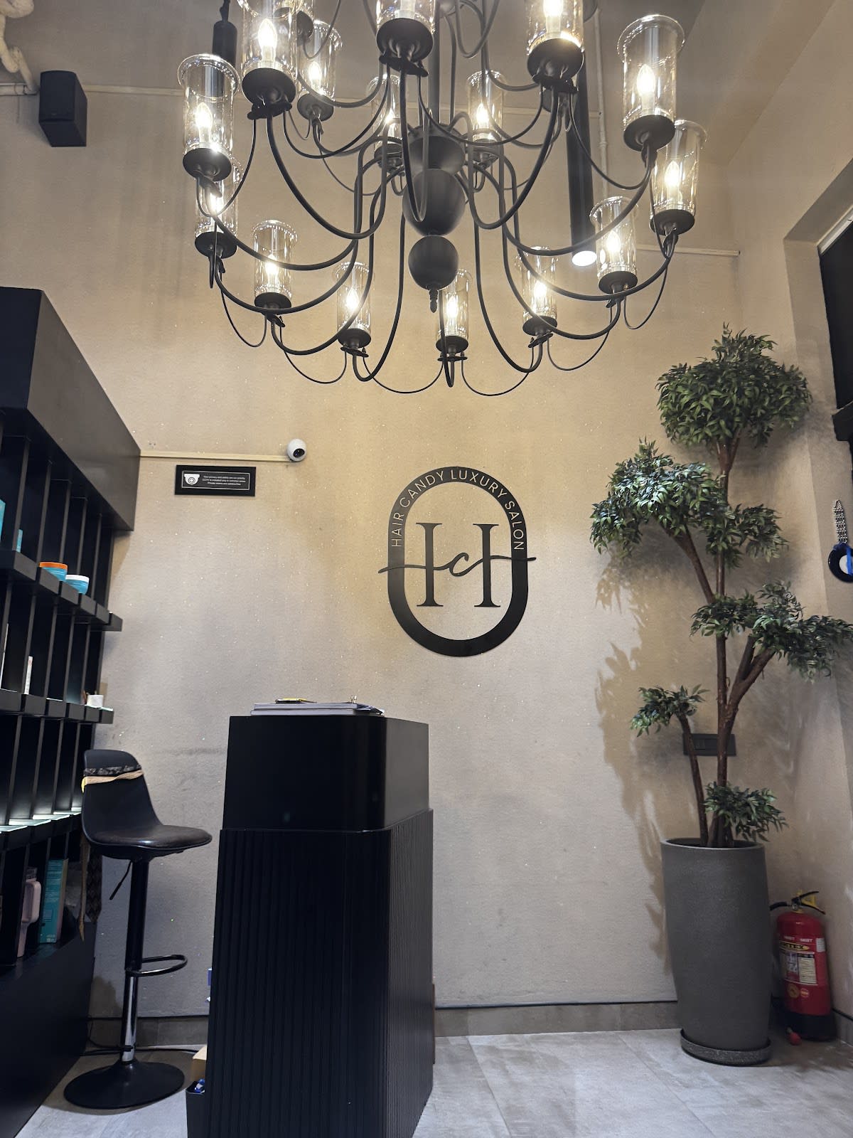 Hair Candy Luxury Salon (Greater Noida) photo 5