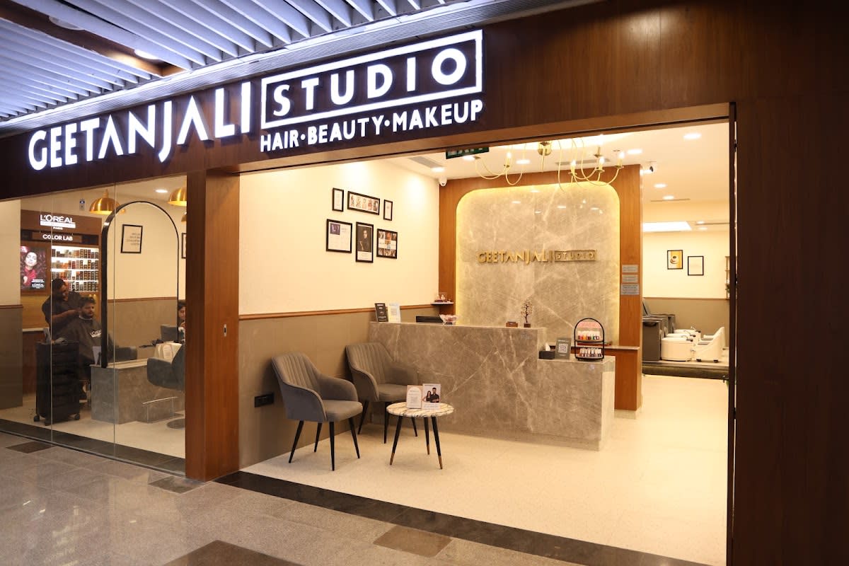 Geetanjali Studio | Ithums Galleria, Greater Noida