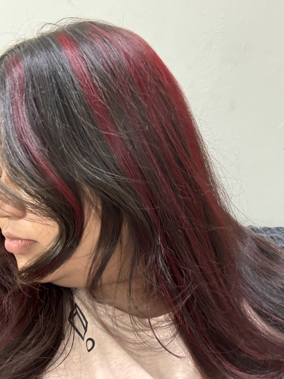 Looks Salon, Greater Noida photo 5