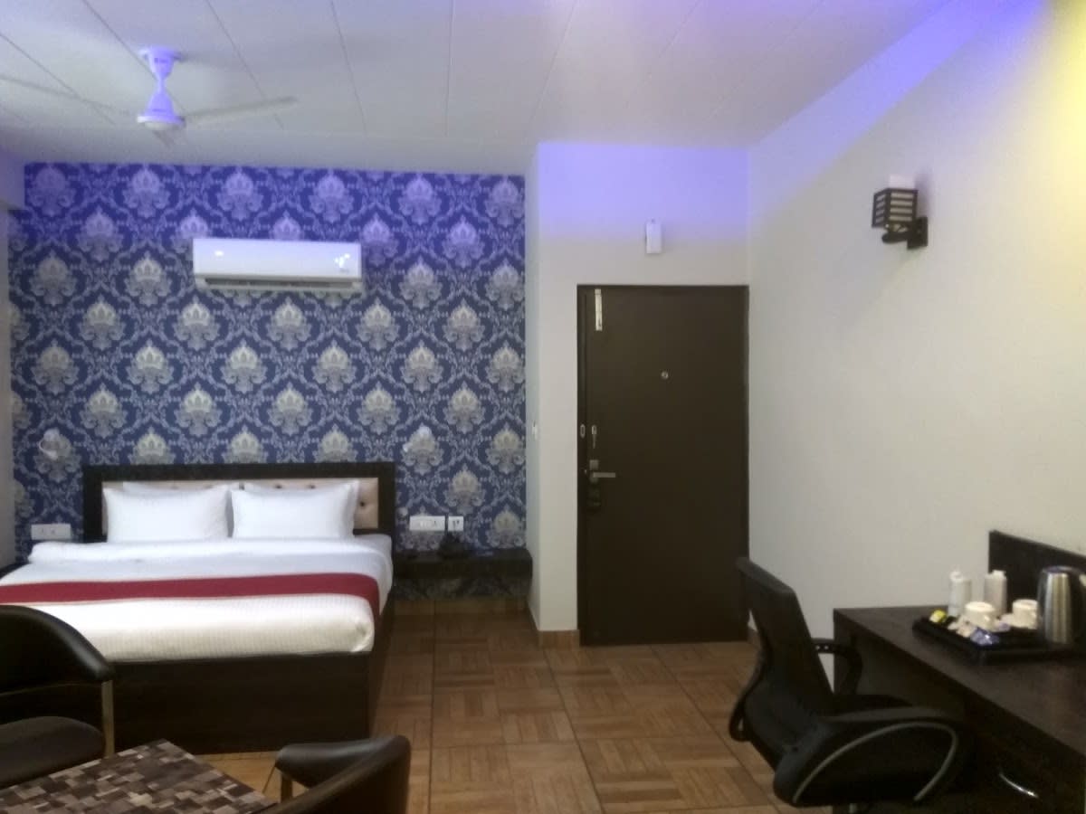 The Park Residency Greater Noida photo 4