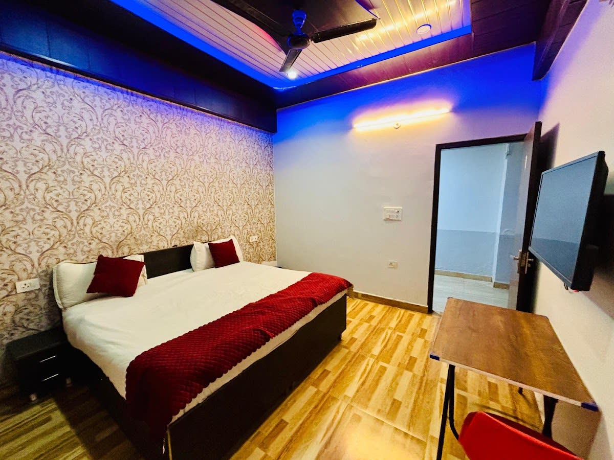 Garg Residency Hotel & Restaurant - Best Hotel In Surajpur Greater Noida photo 3