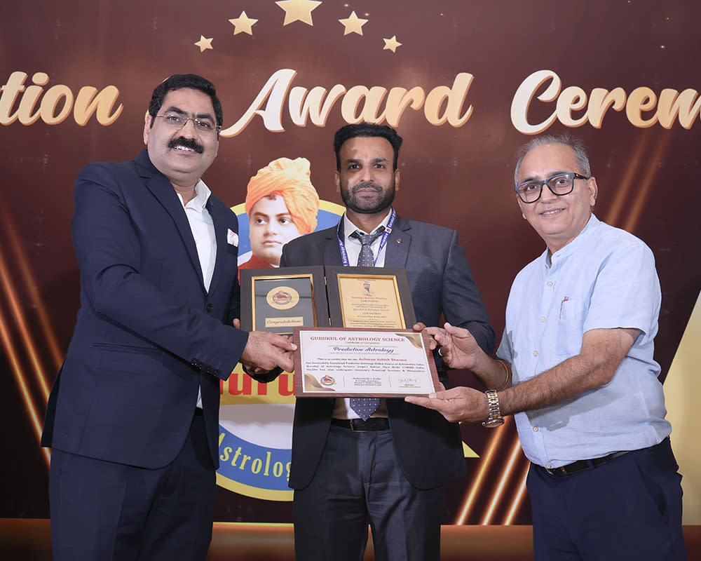 Acharya Ashish Sharma : Accademy Of Astrology Sci… photo 3