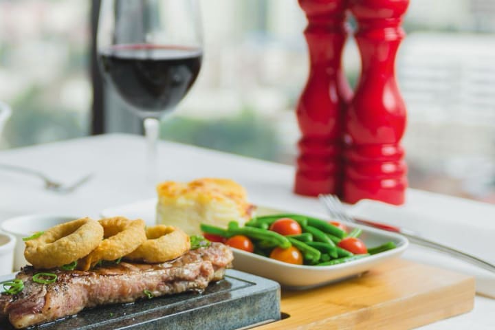 Nairobi's rotating dining room, The View read through its reviews