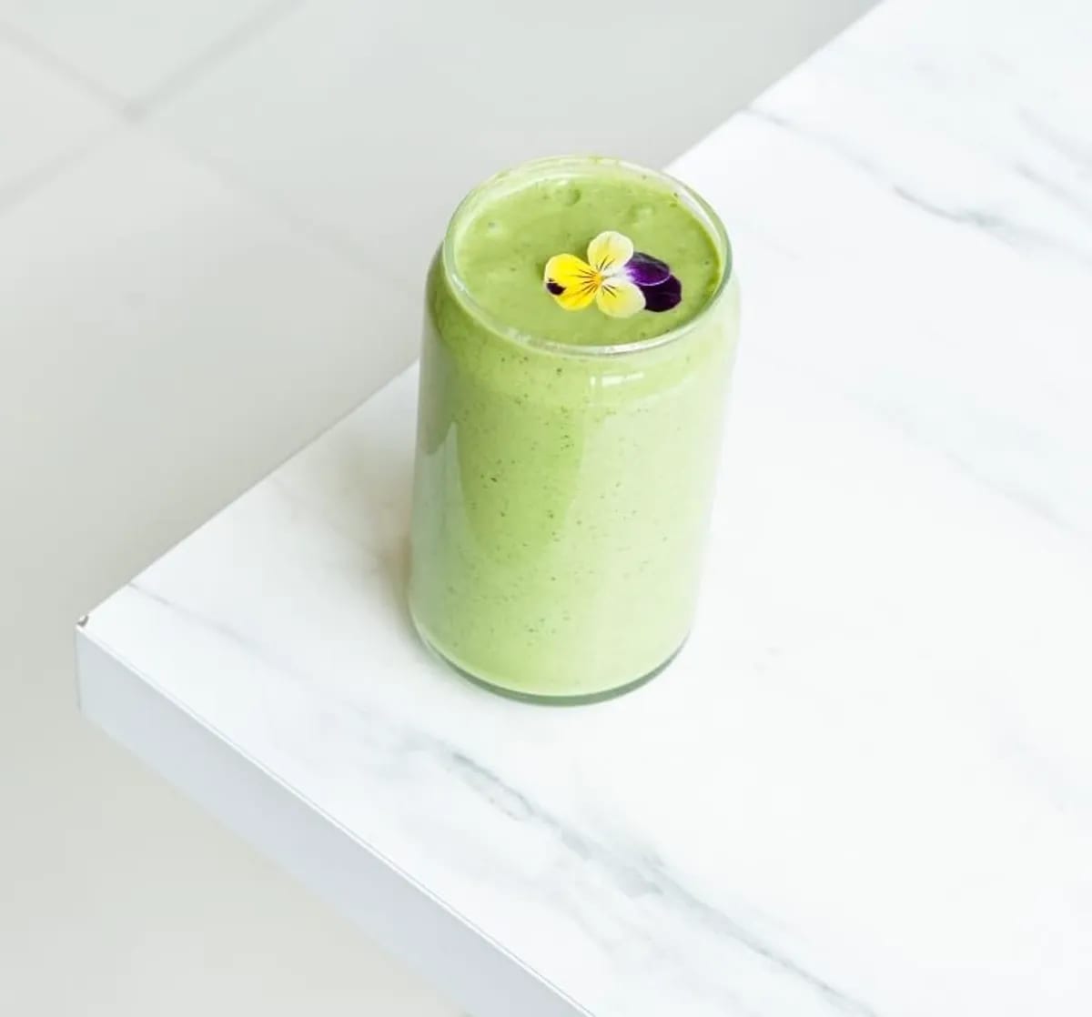 Banana & Pistachio Smoothie