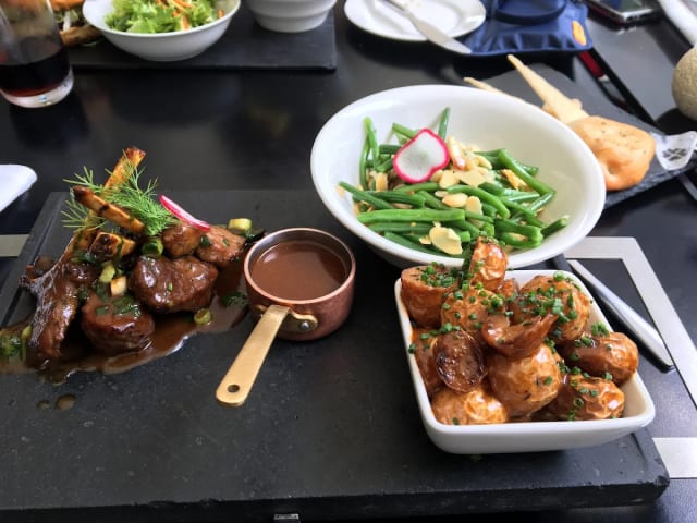 Glazed Lamb Chops