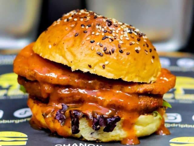 Mango Habanero Crunch Burger