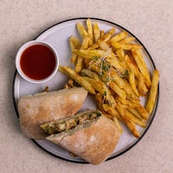 Chicken & Halloumi Sandwich