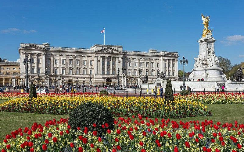 Buckingham Palace, UK pride