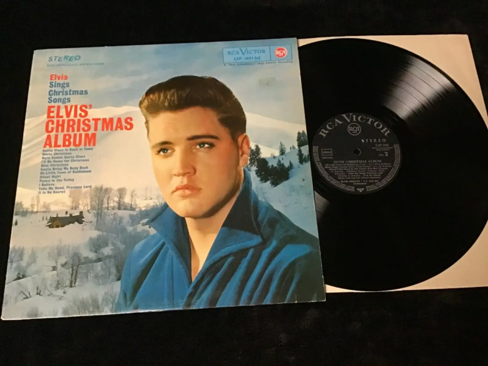 Elvis Christmas Songs The King's Musical Gift to the Holidays