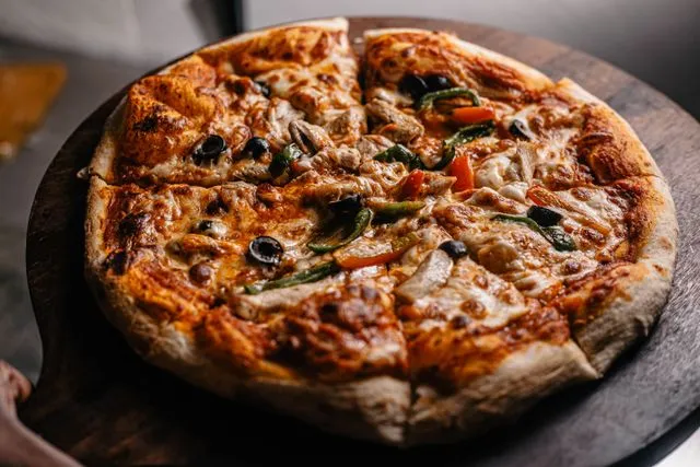 Truffle Margherita Pizza thumbnail 2
