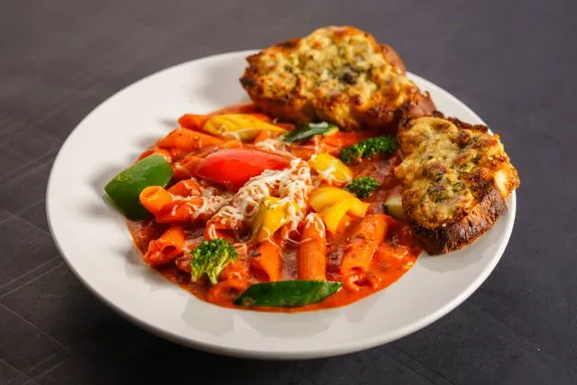 Paneer Red Sauce Pasta