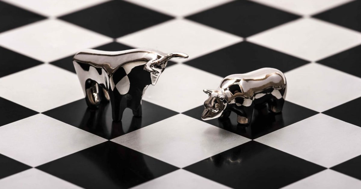 Crypto Crash: Why Indian High-Beta Stocks Are Facing a Liquidity Squeeze