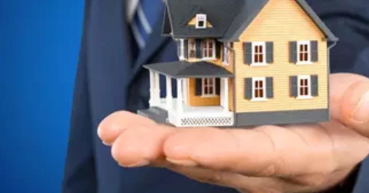 Indian Housing Finance Boom: Why LICHSGFIN and Signature Global Are Leading