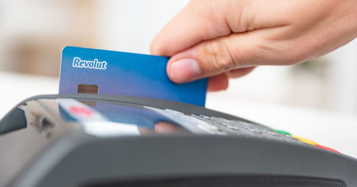 Dogecoin on Revolut Cards: Is Crypto Finally Replacing Traditional Banking?