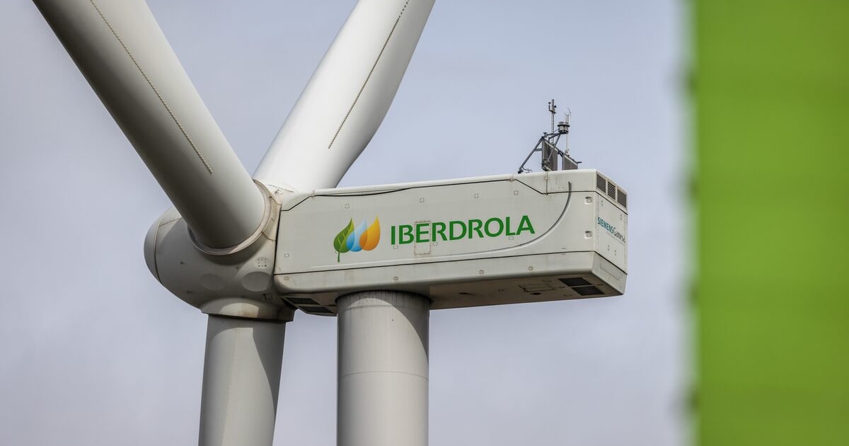 Spanish Giant Cox ABG's Mexico Deal: Bridge Financing Signals Global M&A Surge