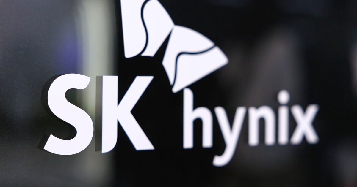 AI Memory Chip Boom: SK Hynix, Micron Hit $1T – What It Means for Indian IT Stocks