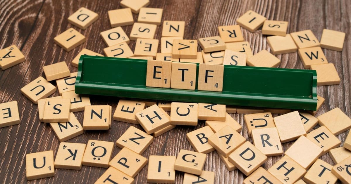 Bitcoin ETF Exodus: Is India's Market Next for FII Sell-off?