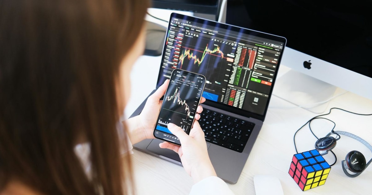 Bitcoin at $60,000: Why Indian Tech Stocks Face a Liquidity Reckoning