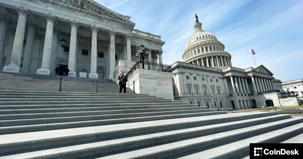 Crypto Regulatory Gridlock: How U.S. Policy Shifts Impact Indian Tech Stocks