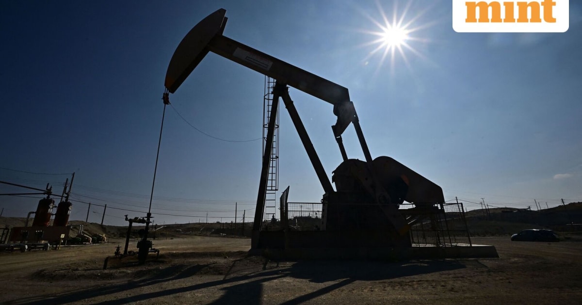 Strait of Hormuz De-escalation: Impact on Indian Oil Stocks and Inflation