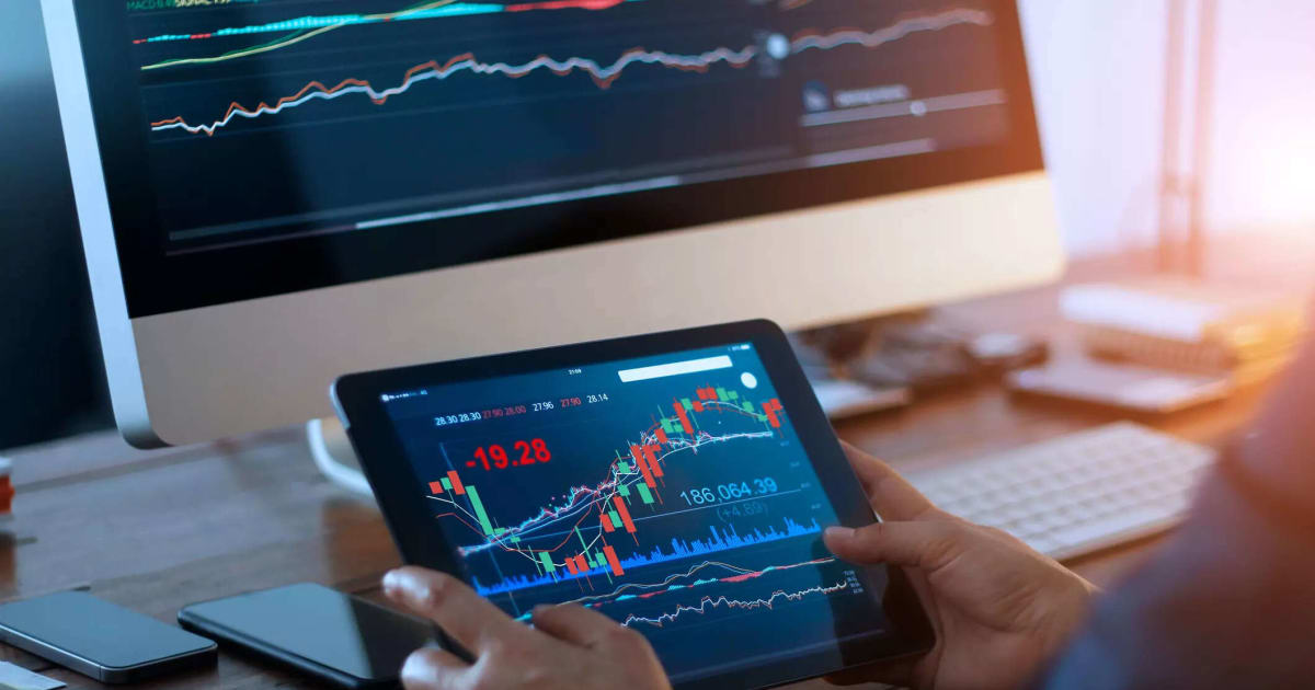 Indian Market Correction: Why Blue-Chip Stocks Are Facing Heavy Selling Pressure