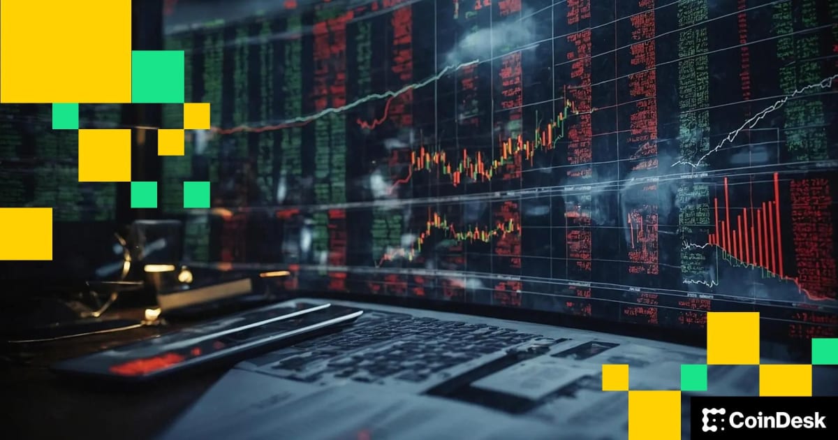 Bitcoin ETF Outflows: Why Indian IT Stocks Are Facing a Hidden Liquidity Crunch