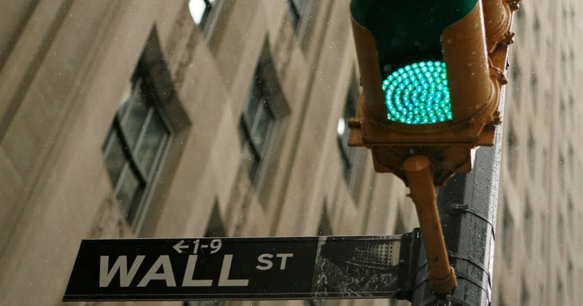 Nasdaq Surge & AI Boom: How the US Tech Rally Impacts Indian IT Stocks