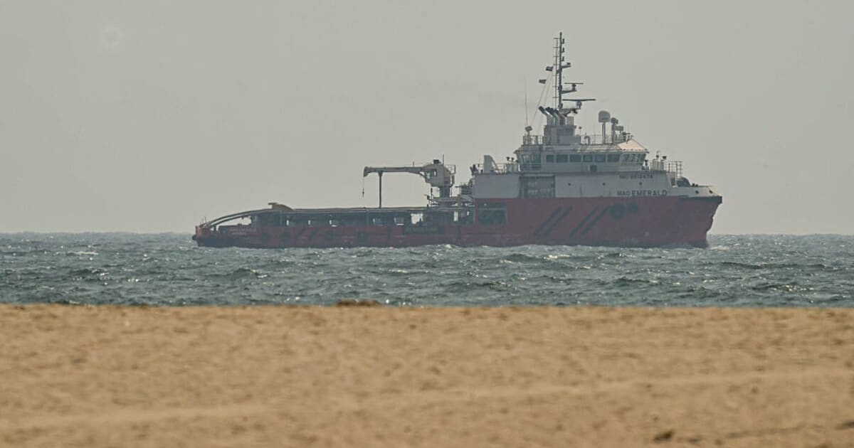 Strait of Hormuz Crisis: How Oil Spikes Will Impact Indian Stocks