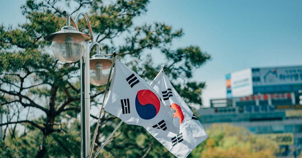 XRP Price Crash: Korean Bank Adoption Fails to Lift Ripple — Indian Market Impact?
