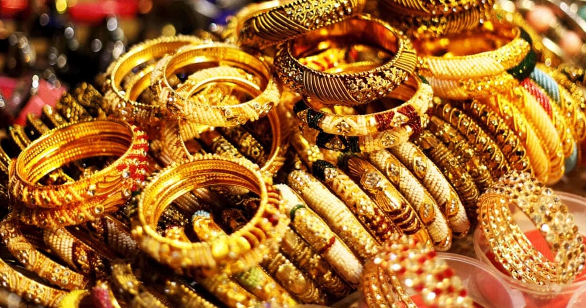 Gold Rush 2.0: Aditya Birla Capital's Gold Loan Entry Reshapes Indian NBFCs